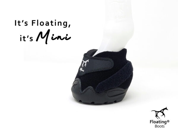 floating-boot-mini-schwarz